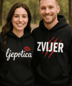 Elegantne hoodie majice s personaliziranim tekstovima za blagdane i dnevne aktivnosti.