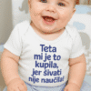 1. Dječja majica s humorističnim natpisom za svaki dan.