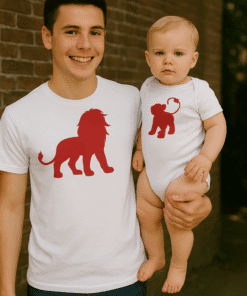 Lev na majici za odrasle i dijete, crveni dizajn životinje, originalni design za optima brend.