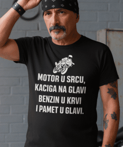 Motociklistička majica s natpisom za strastvene vozače, optimalan izbor za ljubitelje motora i opreme.