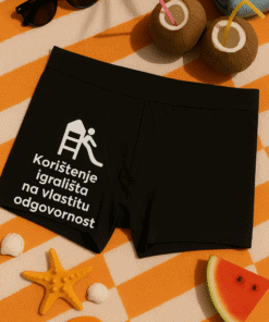 Sigurnosne gaće s porukom, odgovornost za korištenje igrališta, odmor na plaži, ljetni odjevni predmeti, zabava na plaži.