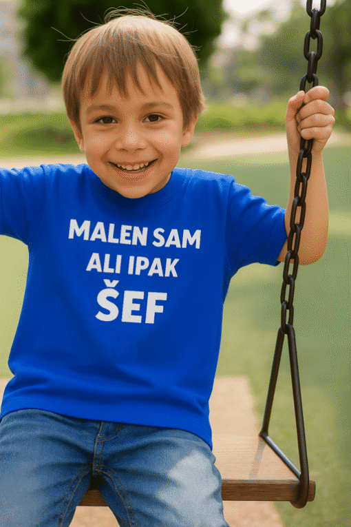 Mališana majica s tekstom za dječake i djevojčice.