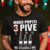 1. Muška majica s humorističnim printom za noćne izlaske i druženje.