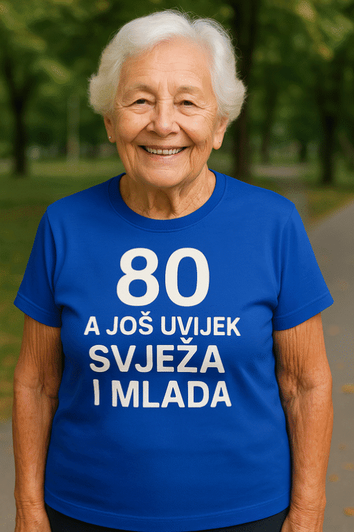 80, aktivna starija osoba, zdravlje i mladolikost, optimizam, fitness, motivacija.
