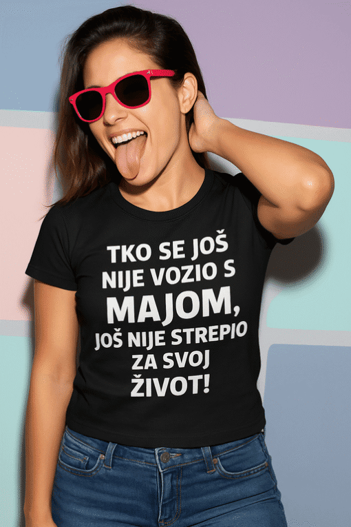Plesene majice za žene, personalizirane majice s natpisima, modni statement top majice, dostupno online, Top-majice.hr.