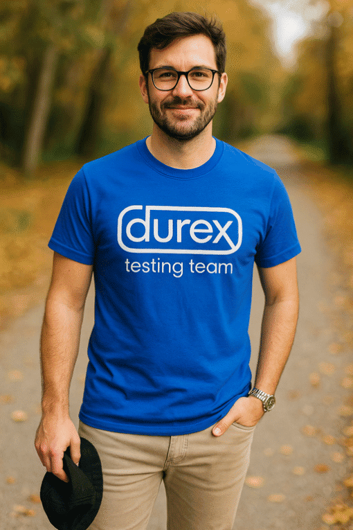 Dizajn majice s Durex logotipom i testing team oznakom za promociju zaštite i sigurnosti.
