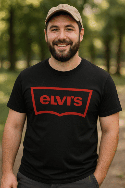Elvi's logo na majici, casual stil, odmak od formalnog, moderni izgled.