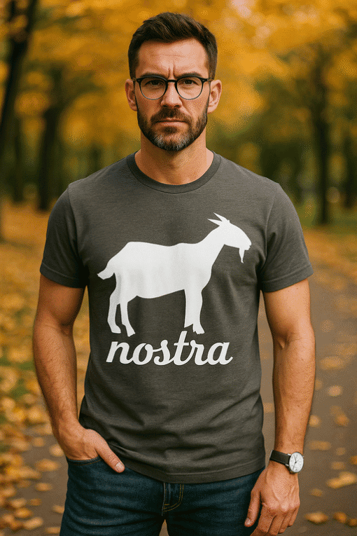 Nosiva majica s konjičkim printom i tekstom Nostra, muška casual odjeća za sport i svakodnevne aktivnosti.