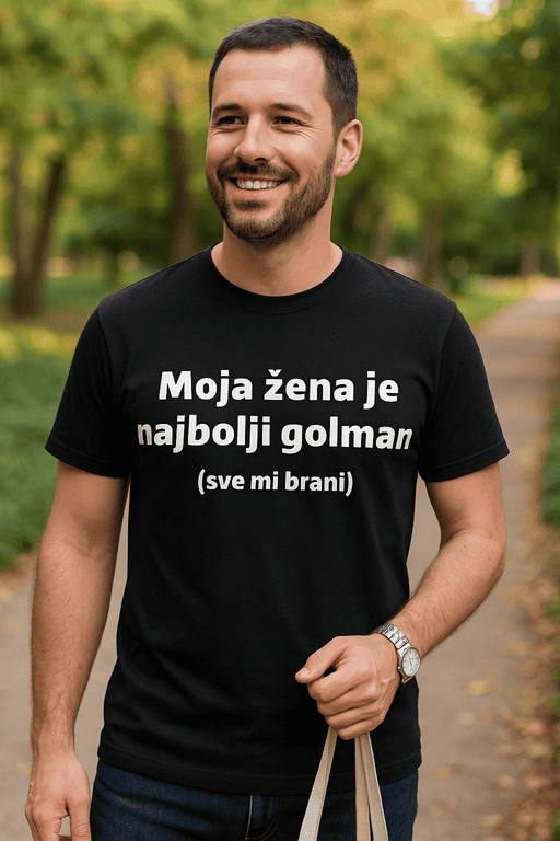 Vesela majica za muškarce s logom, idealno za sport i svakodnevnu uporabu.