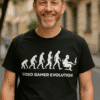 Potpuno crna majica s ispisom "Video Gamer Evolution" za ljubitelje gaminga i opremu.