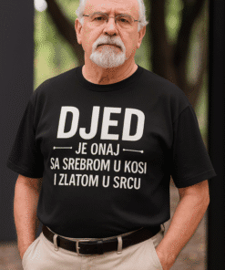 Smeđa majica s ispisom za Djedu, idealno za Božićne poklone.