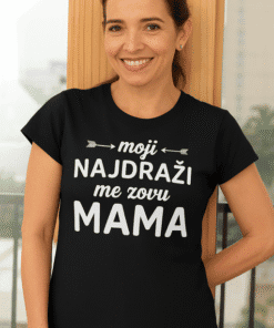 Majica s canim natpisom za majke, unikatni dizajn i kvaliteta, idealno za poklon ili osobnu uporabu.