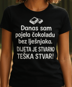 Majica s natpisom čokolada bez lješnjaka