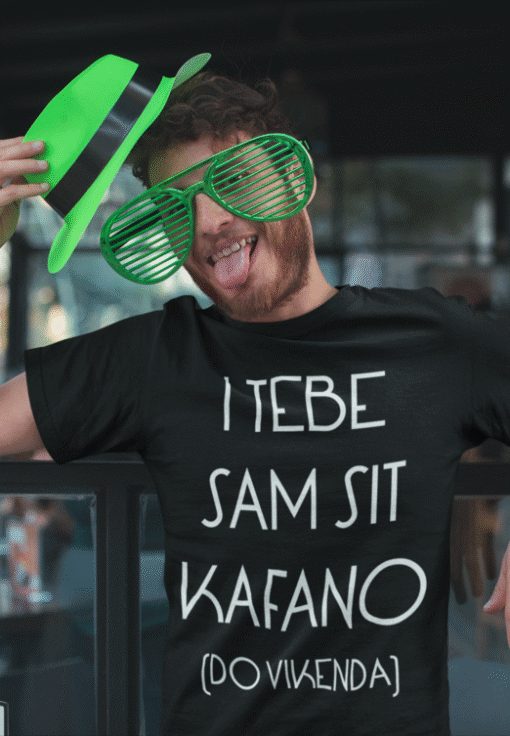 Plastične majice za ispis s vašim motivima i tekstom, brza proizvodnja, kvaliteta i povoljna cijena.