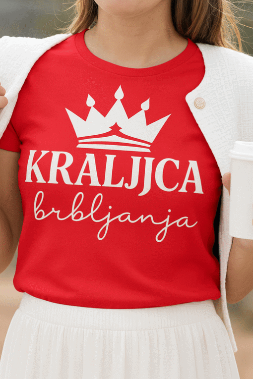 Kraljica brbljanja majica, personalizirani tisk, unisex dizajn za modne izglede.