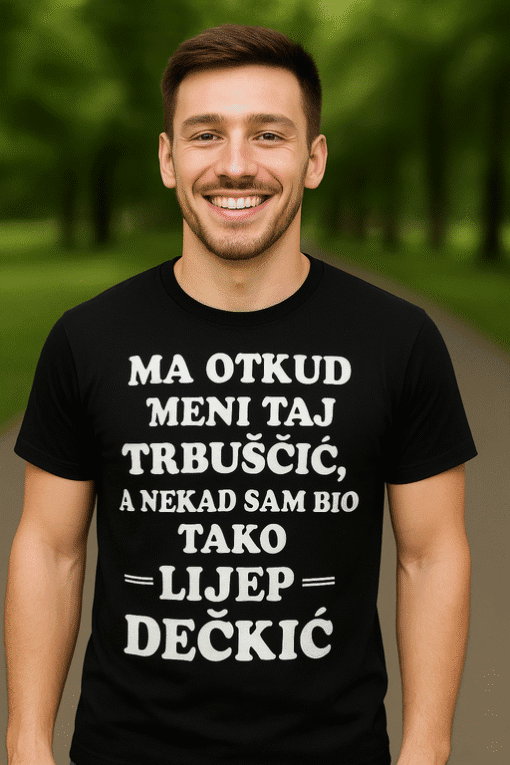 Suvremena majica s humorističnim natpisom za casual stil.