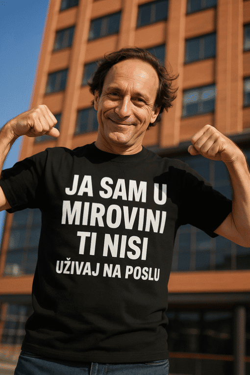 Svilena majica s porukom za motivaciju i samopouzdanje, idealna za izraz svoje osobnosti.